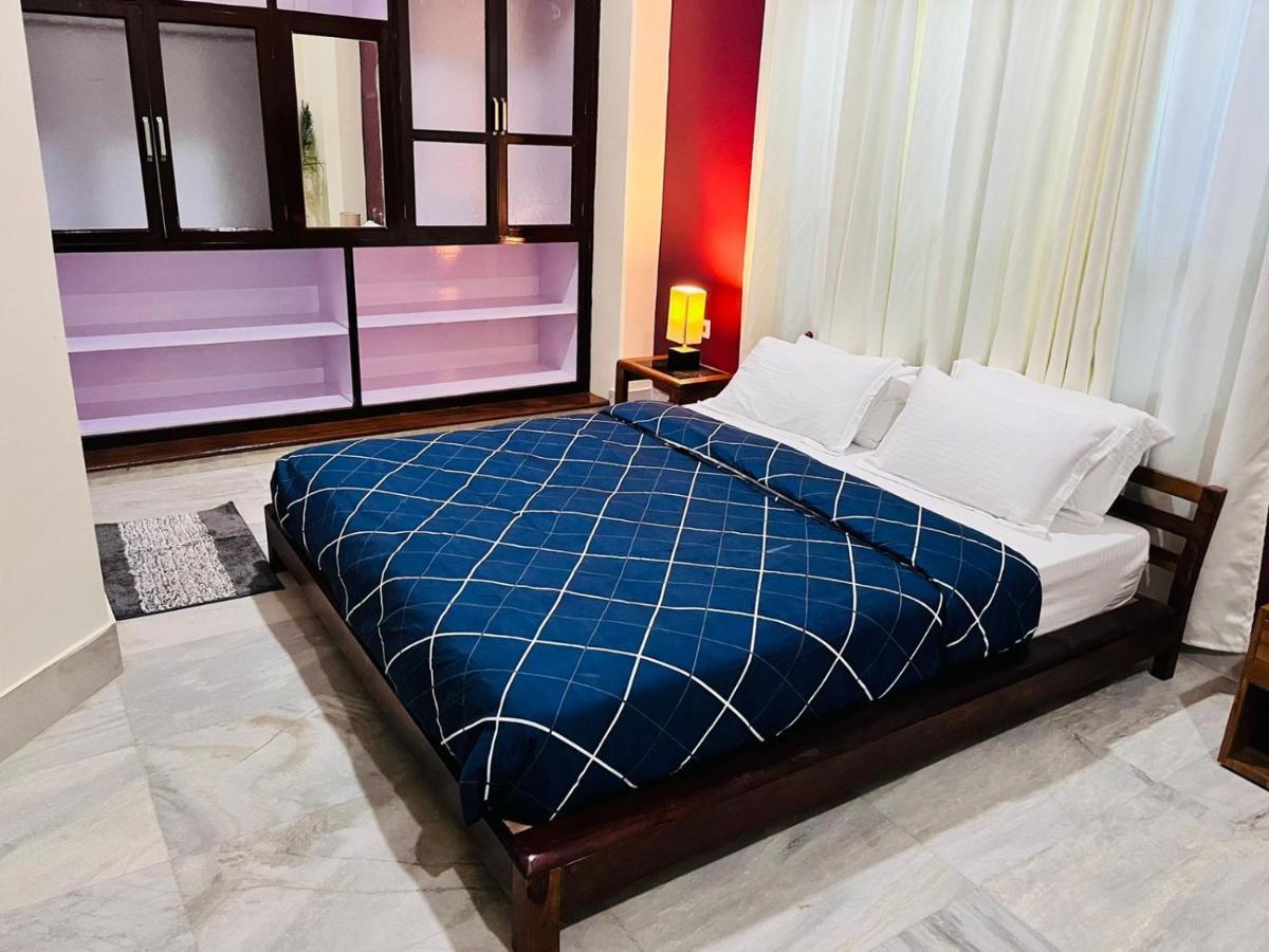 Joy'S Bnb Imphal Esterno foto