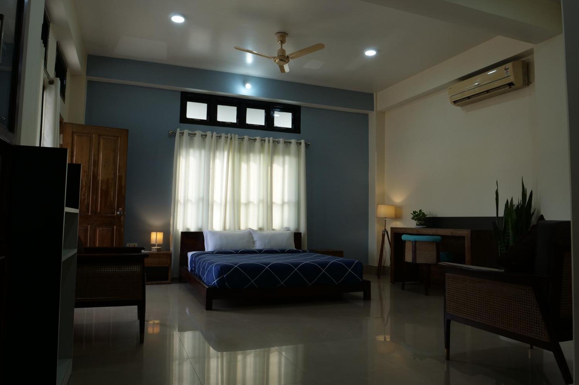 Joy'S Bnb Imphal Esterno foto